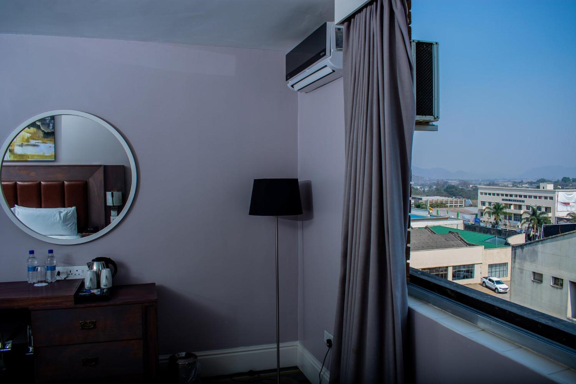 Holiday Inn - Mutare By Ihg Exterior foto