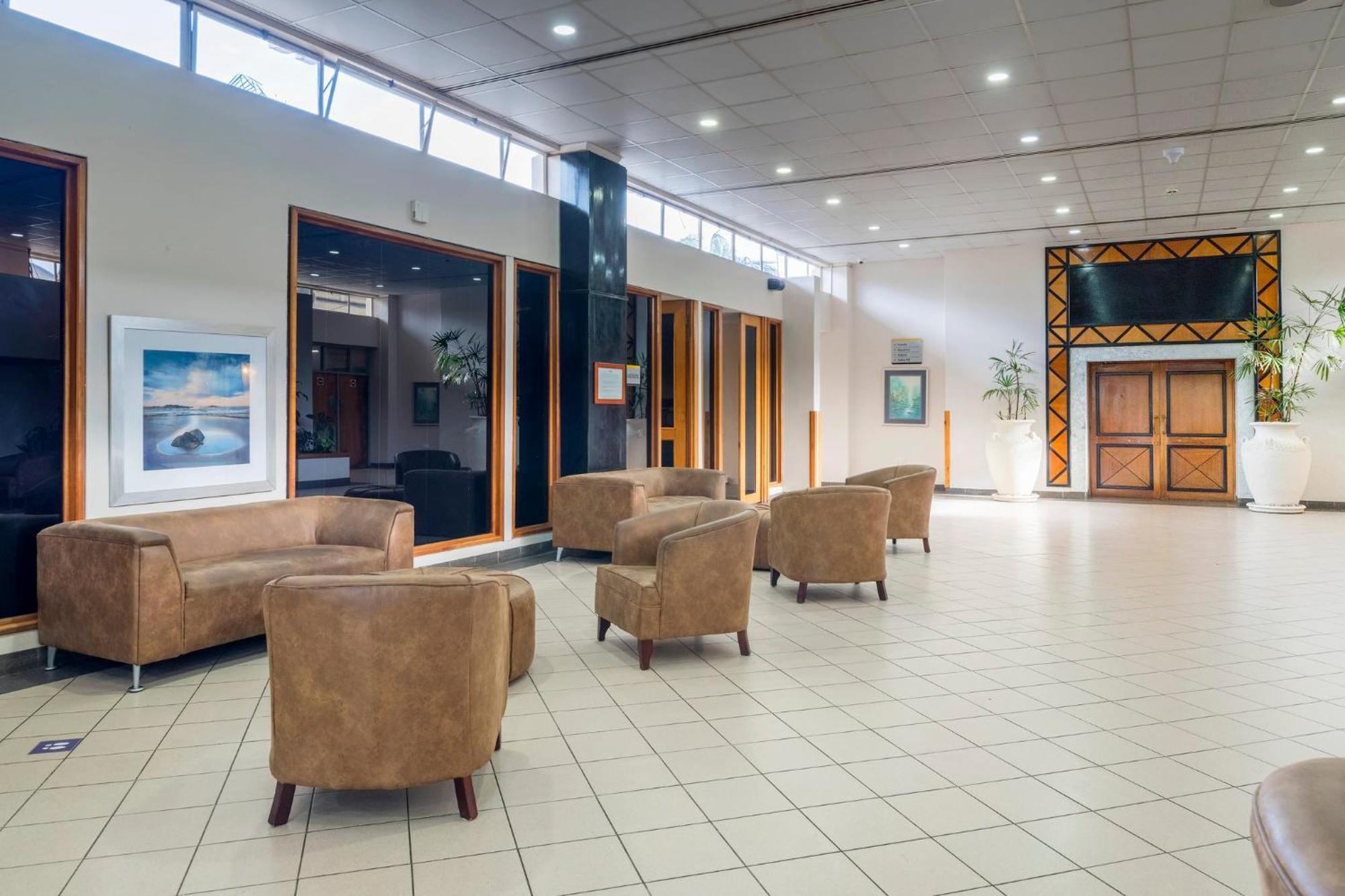 Holiday Inn - Mutare By Ihg Exterior foto