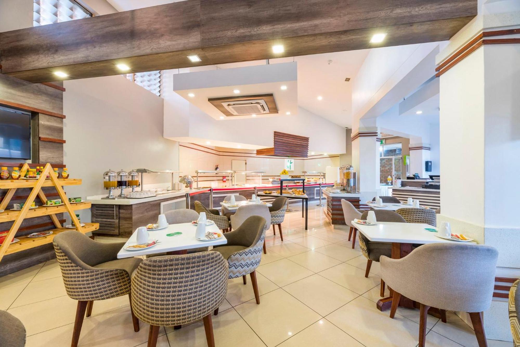 Holiday Inn - Mutare By Ihg Exterior foto